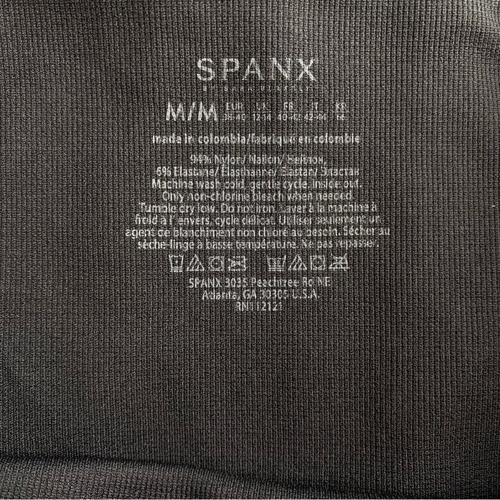 SPANX LOOK AT ME NOW BLACK CAMO LEGGING - Picture 11 of 13